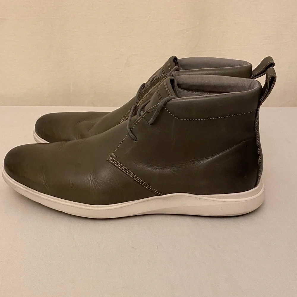 Cole Haan Men's Grand Plus Essex Chukka Boots Shoes Gray Lace Up Size 11.5